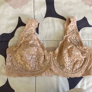 Lace Underwire Bra  38D beige NWOT
